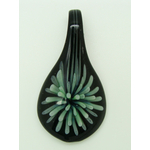 Pend-383-2 pendentif noir fleur vert lampwork