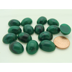 cab-lot24 cabochon vert