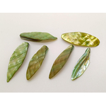 pendentif goutte nacre vert