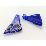 Pend-436 pendentif mini triangle bleu verre