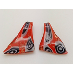 Pend-437 pendentif mini triangle rouge