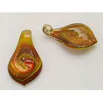 Pend-438 pendentif mini goutte volute rouge lampwork