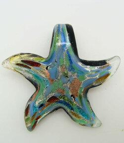 Pendentif Etoile En Verre Lampwork Sur Fond Doré 38mm - Couleur Au Choix - Fait Main En France