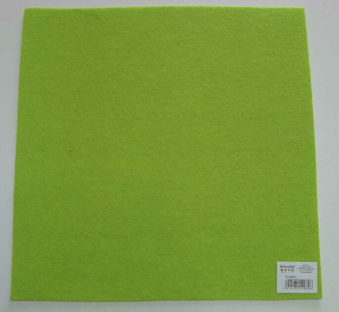 Feutrine Artemio - Feuille Vert Gazon - 30x30 Cm - Épaisseur 0,2 Cm
