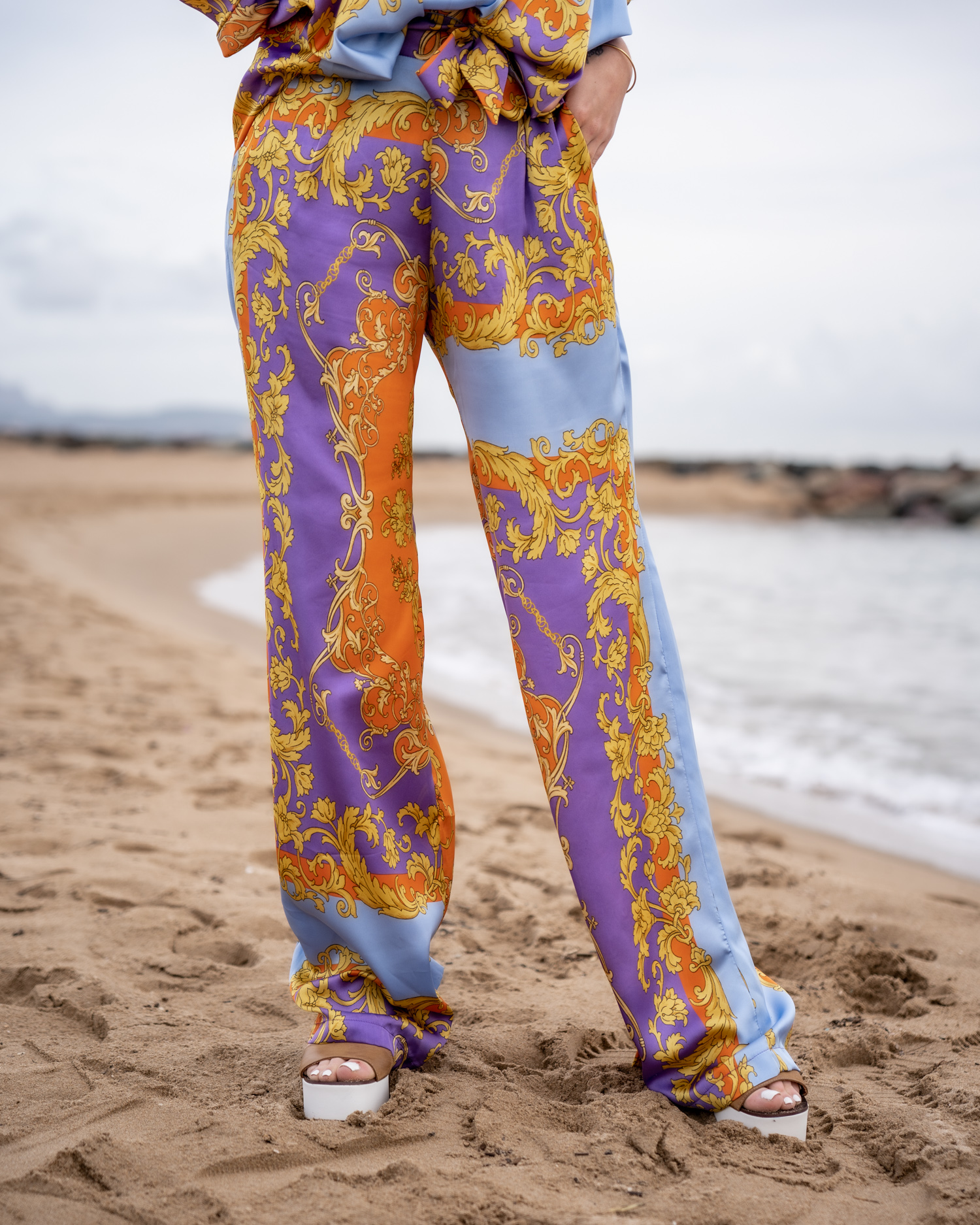 Pantalon CHENOA violet/orange