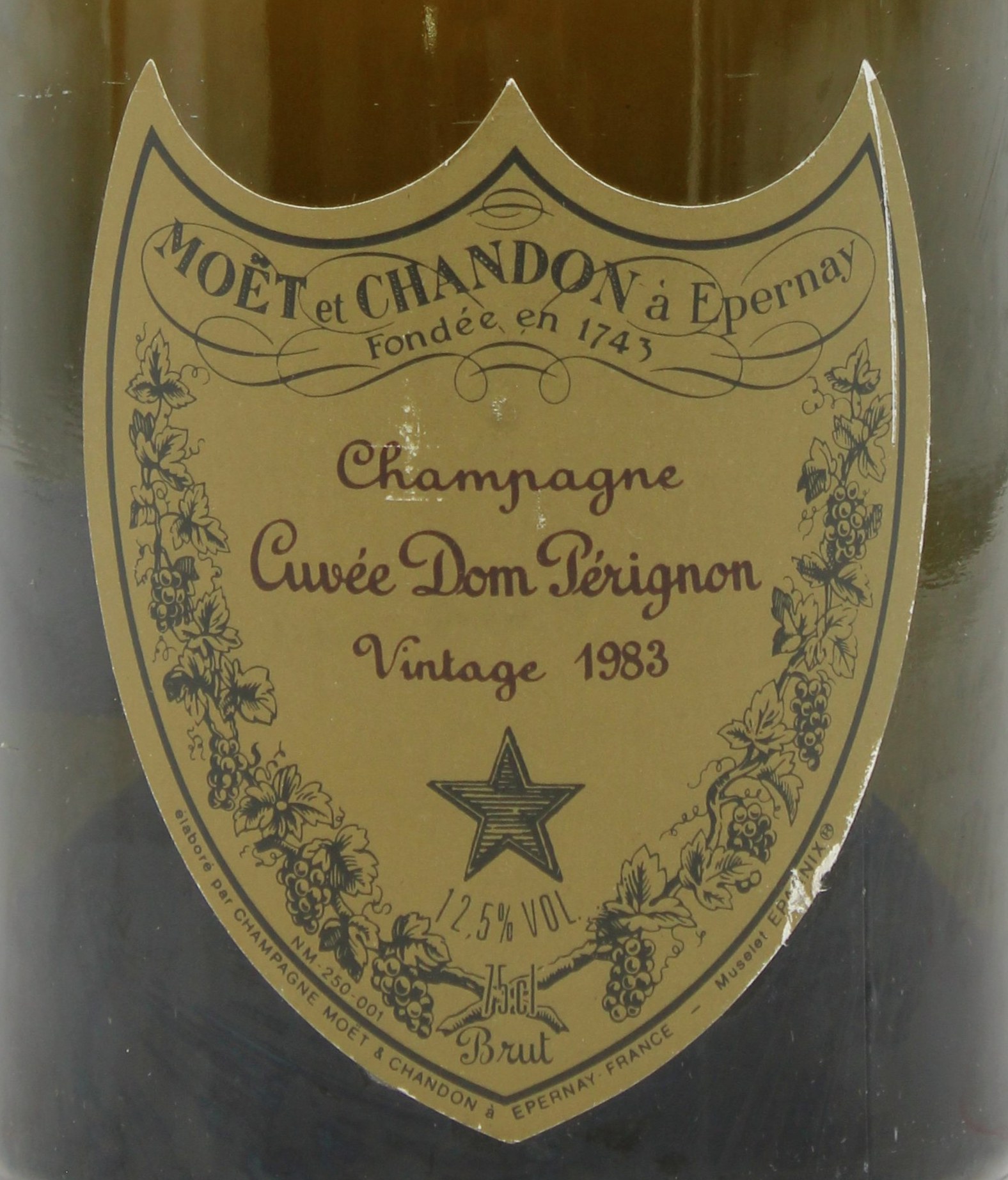 Dom_pérignon_1983_A_BT0377_2026-09-29_zoom_etiquette