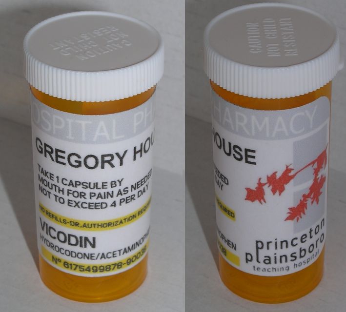 replique-tube-vicodin-gregory-house