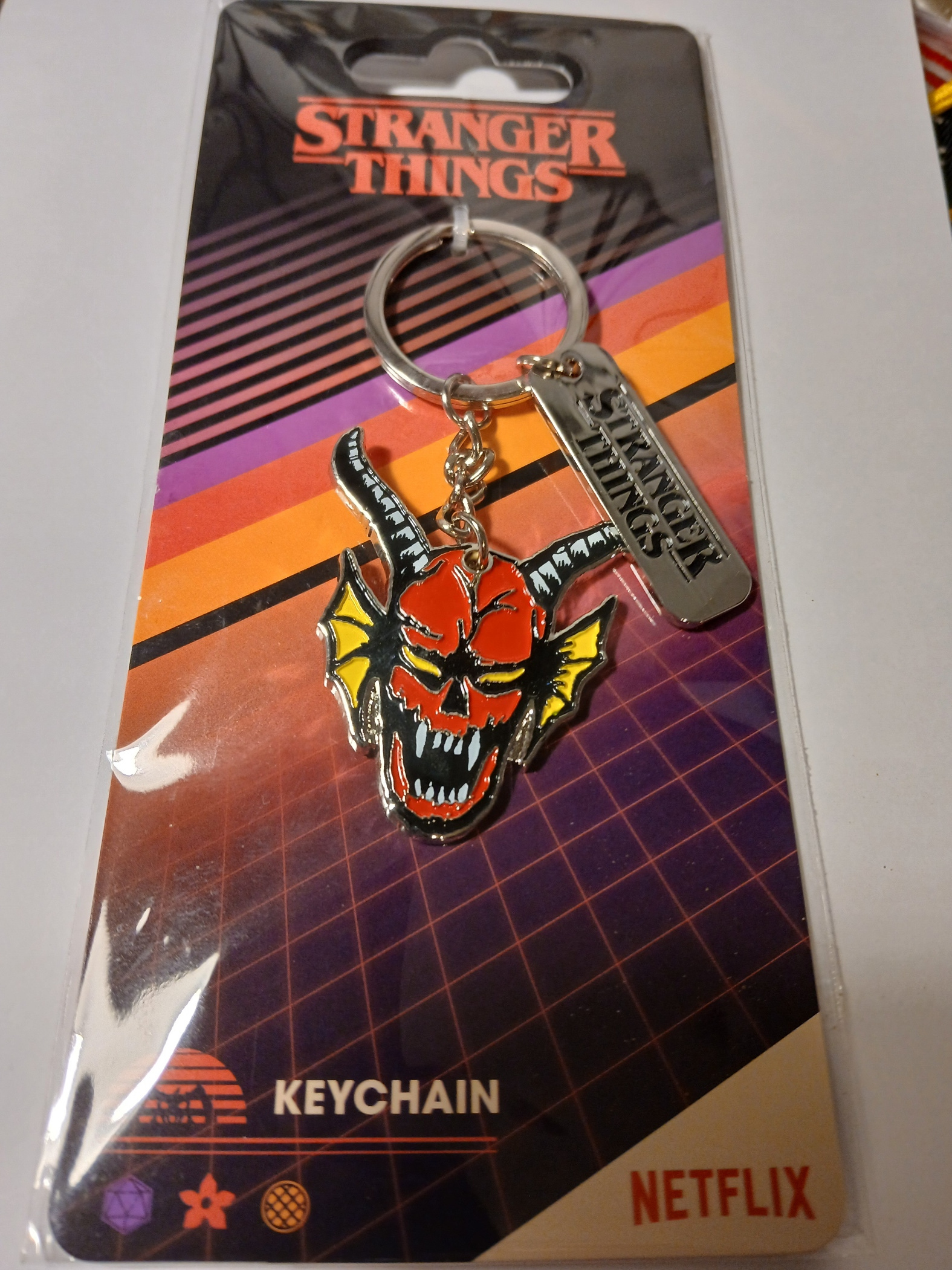 porte-cles-stranger-things-hellfire-club