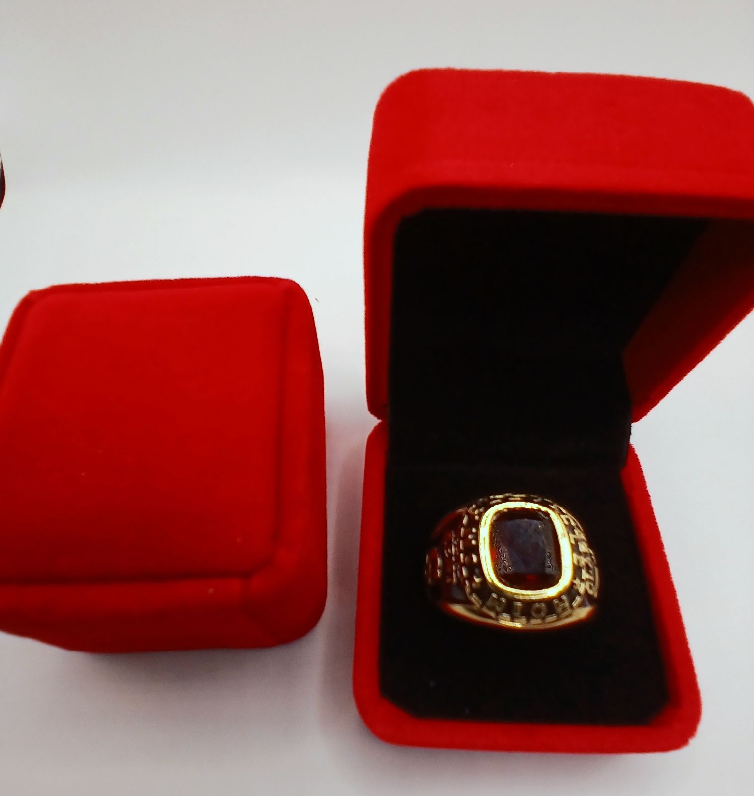 bague-smallville-high-06