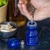 moulin-a-sel-ou-a-poivre-bleu-marine-brillant-masterclass
