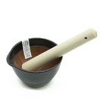 mortier-katakuch-suribachi-et-son-pilon-surikogi-noir-en-faience-japonaise-petit-format