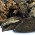melange-forestier-de-champignons-seches-bolets-girolles-cepes-detail