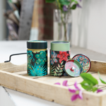 boites-a-the-150g-rustic-flower-vert-rouge-motif-floraux-eigenart-ambiance-prairie