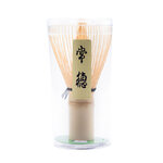 chasen-pour-the-matcha-dans-boite