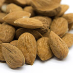 amandes-de-sicile-entieres-nature-non-emondees-detail