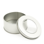 petite-boite-a-epices-ronde-en-metal-avec-fenetre