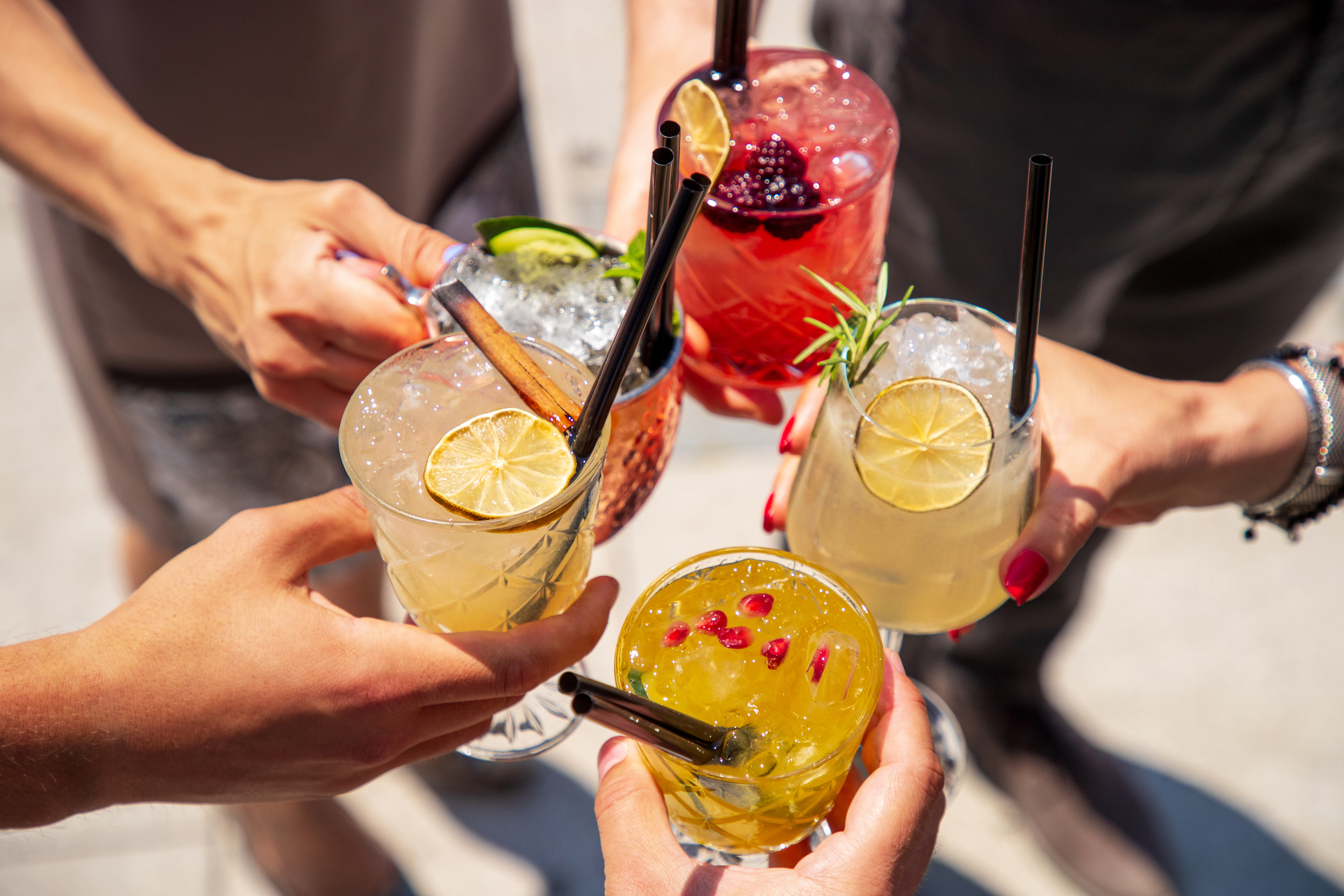 cocktailsistock 1303977605