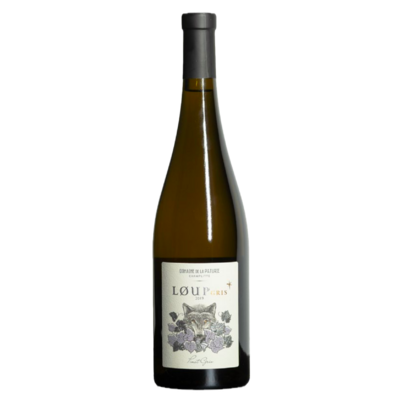loup gris avec arrière-plan supprimé