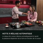 Plaque-de-cuion-avec-hotte-integree-aeG-TH84CB03CB (2)