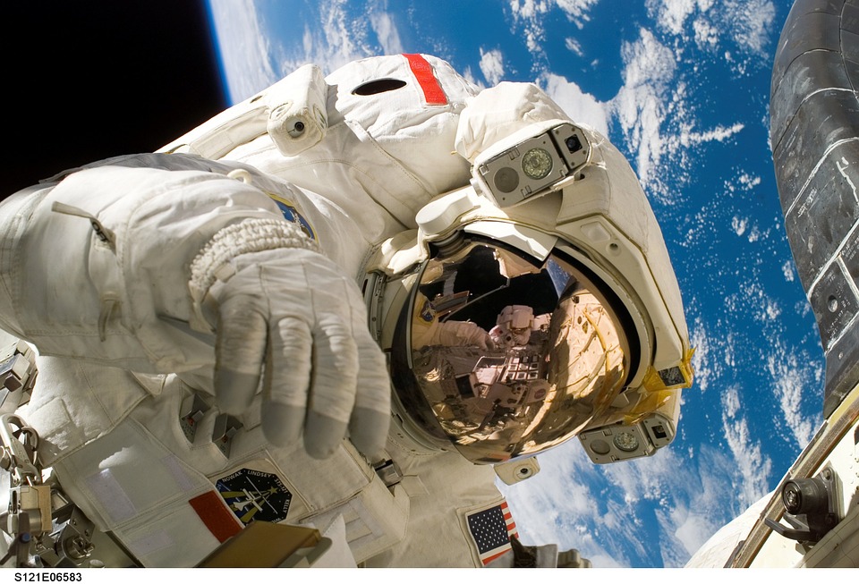astronaute 2