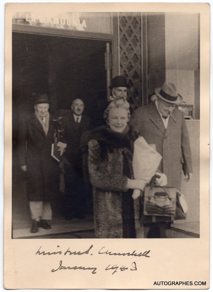 Winston CHURCHILL - Photographie signée (Marrakech, janvier 1948)
