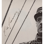 Detail-photographie-signee-General-de-Gaulle-juin-1944-la-combattante