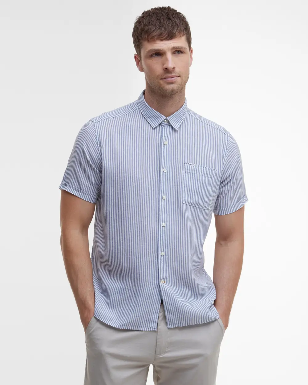 Chemise en coton bleue ciel rayée à coupe regular fit avec une poche MISE AU GREEN - CCV Mode