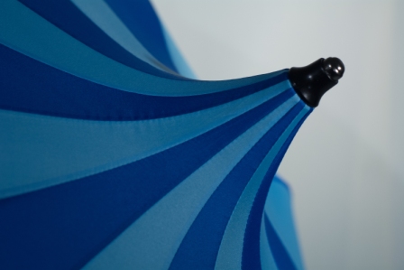 parapluie damazoni bleu sommet