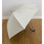 joli parapluie long blanc