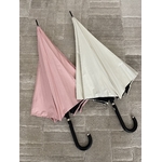 parapluies unies rose ou blanc