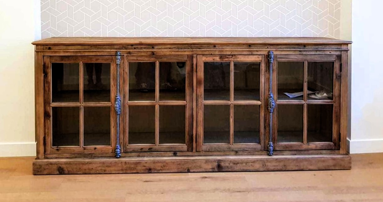 buffet-bas-vitré-bois-vieilli