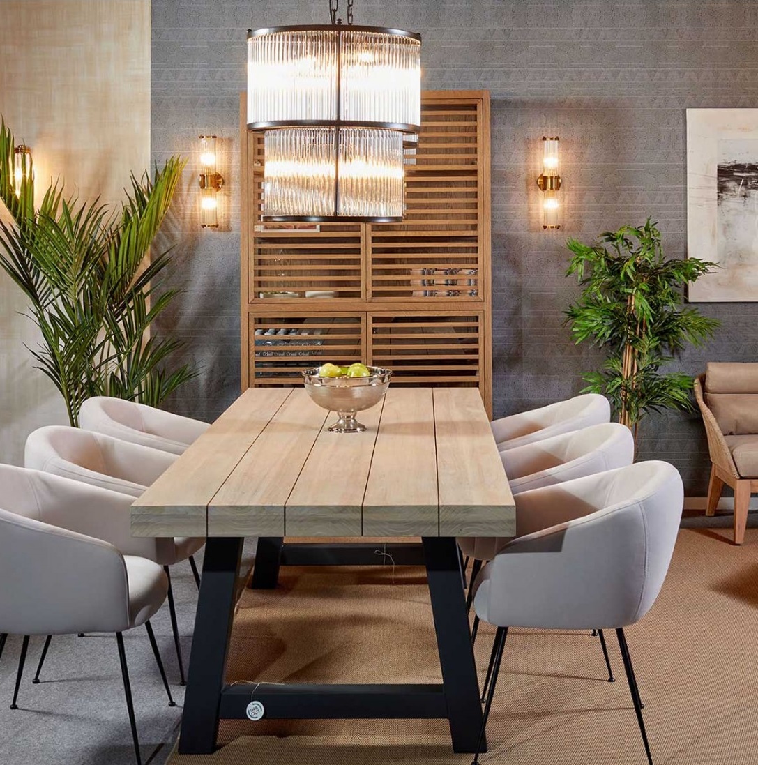 ensemble-jardin-diner-table-et-chaises
