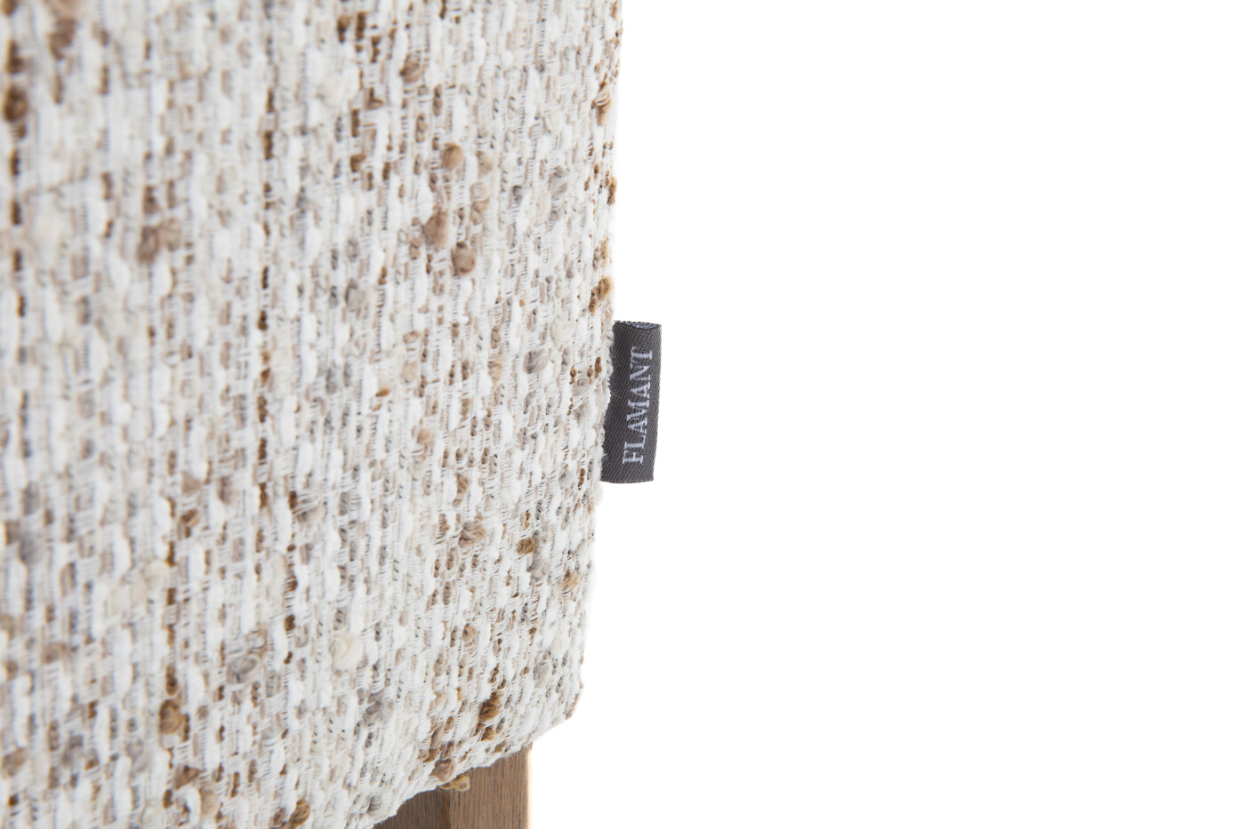 détail-tissu-bois-chaise-dalya