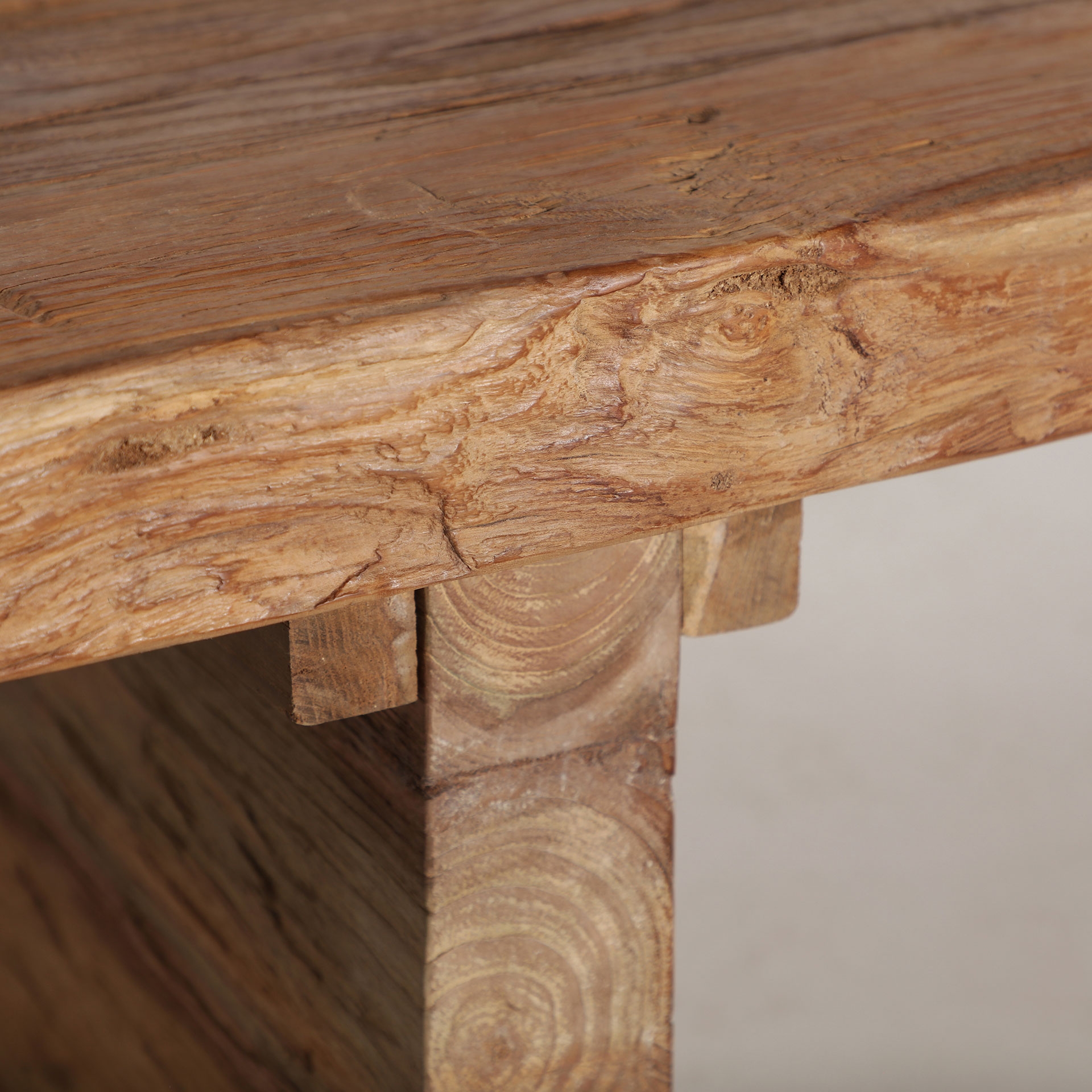 structure-bas-profil-table-basse-nysted