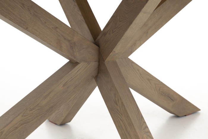 pied-étoile-table-chêne-massif-vieilli