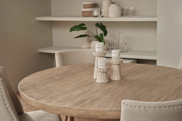 table-manger-orme-massif-elegante