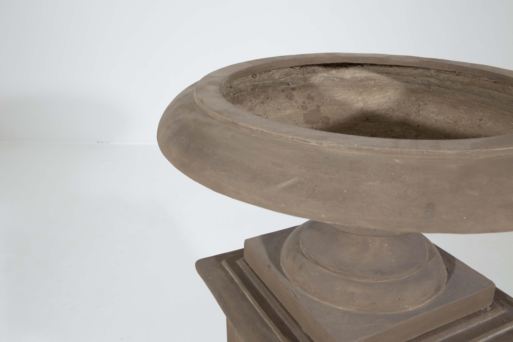 vase-jardin-architectural-exterieur