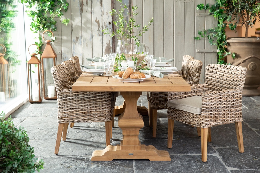 chaise-de-table-résine-et-coussin