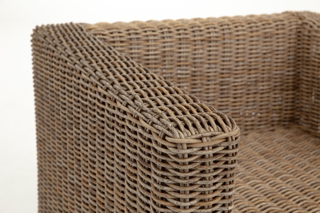 fauteuil-cubic-flamant-rotin-fibre-extérieur