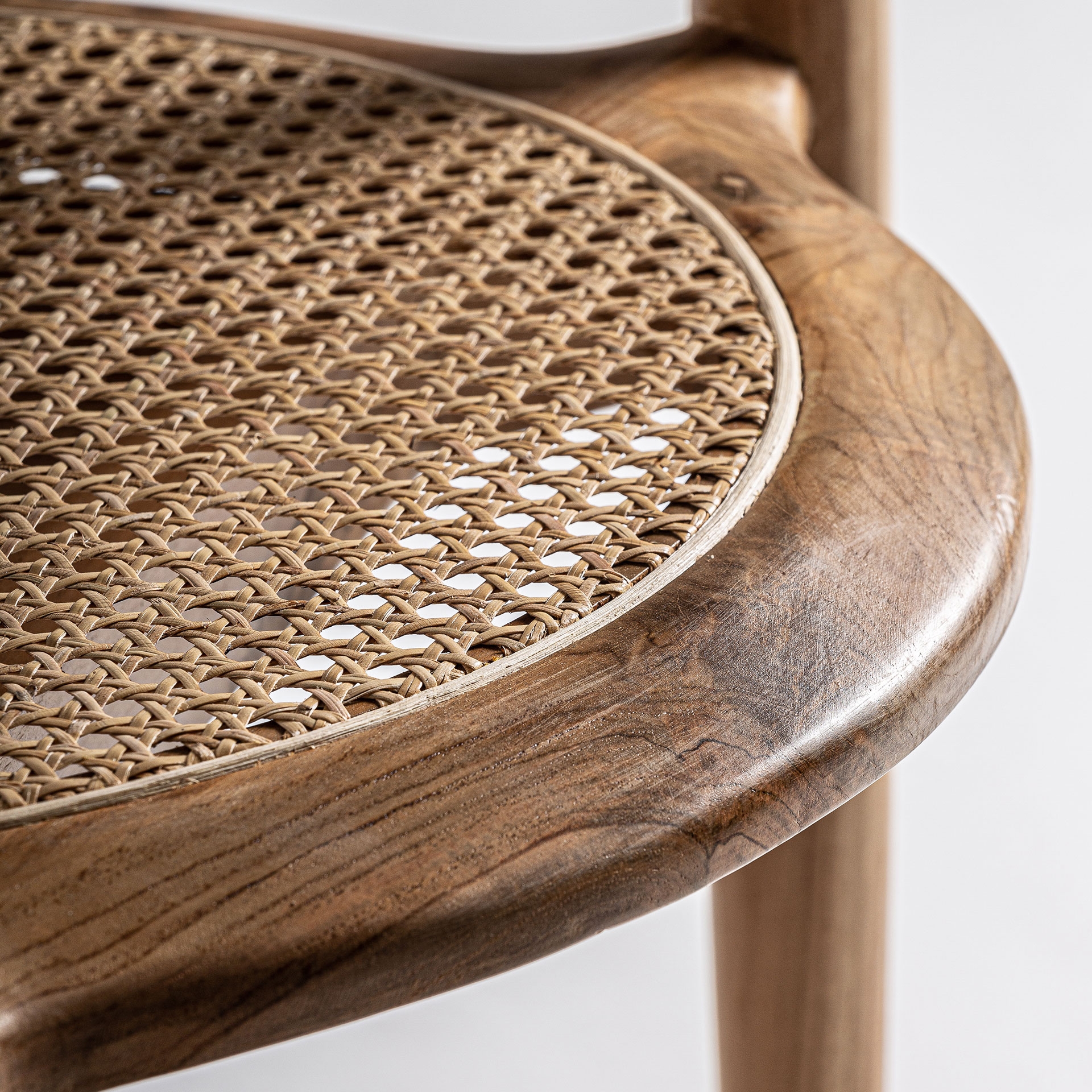 chaise-tostily-detail-rotin-tresse