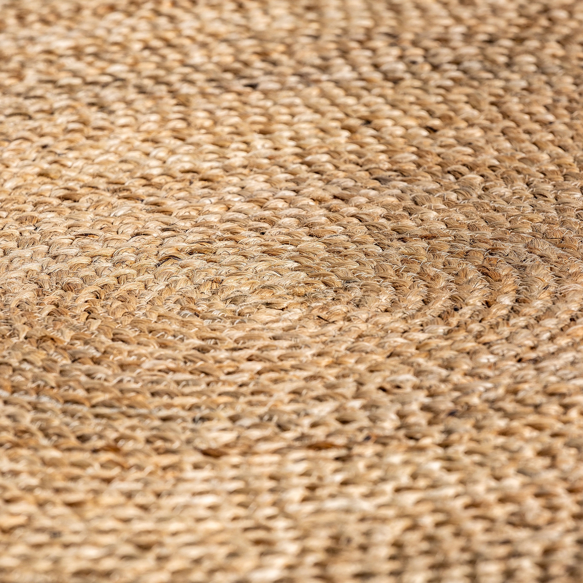 tapis-rond-jute-sable-style-colonial