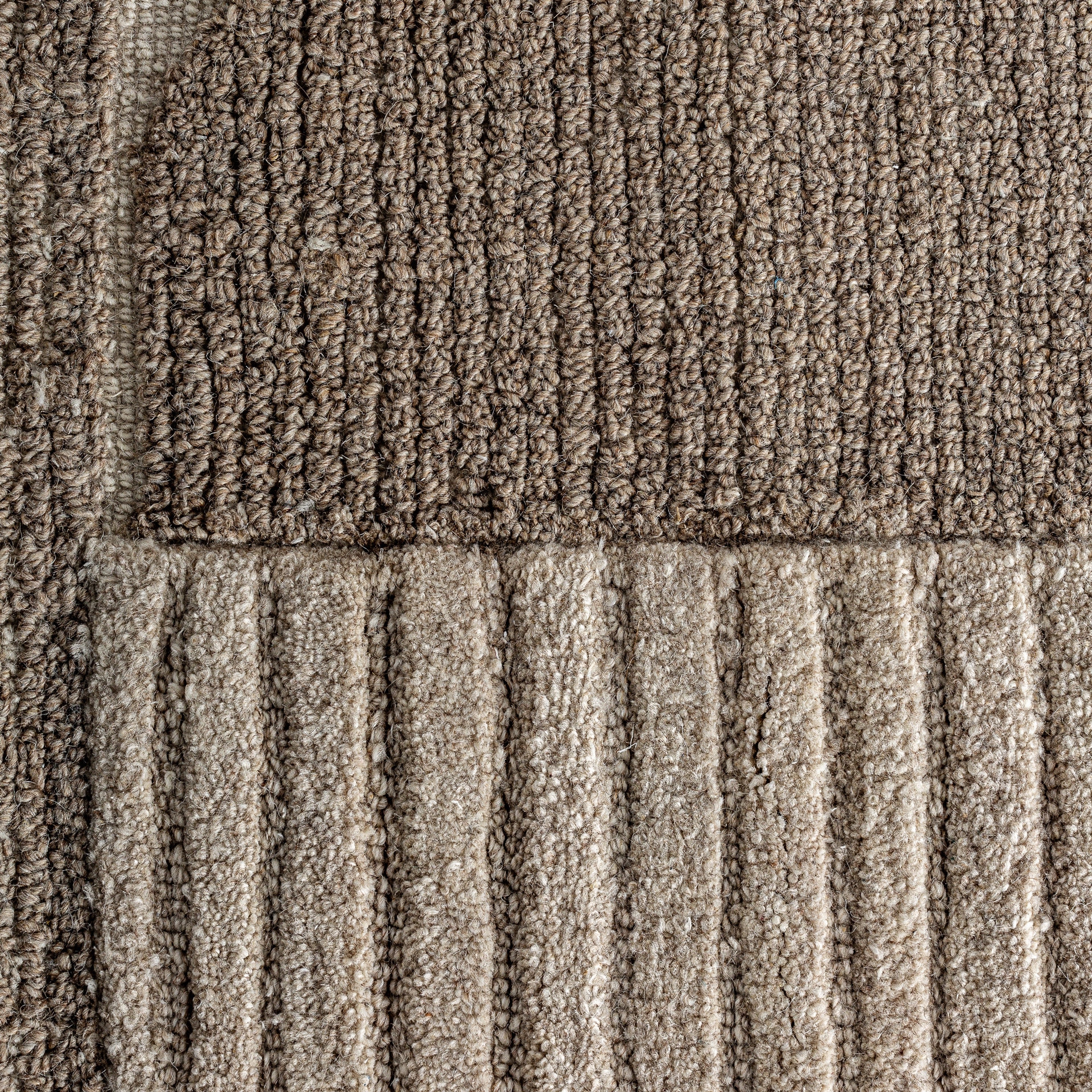 tapis-graphique-beige-laine-viscose