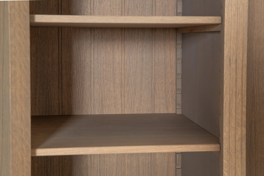 armoire-chene-altère-maison-de-famille