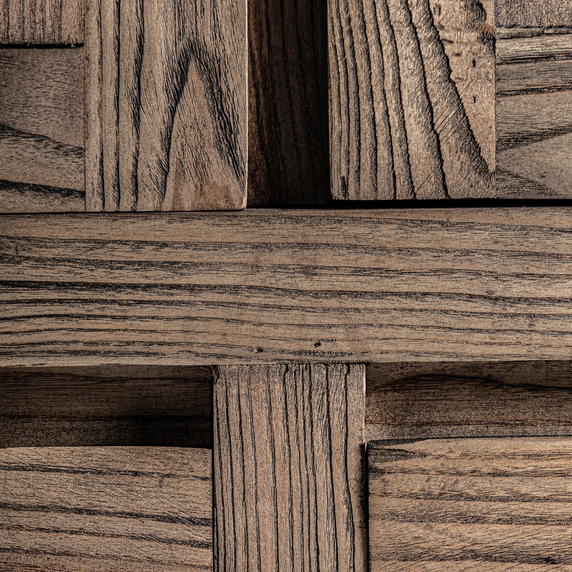 armoire-orme-massif-style-rustique