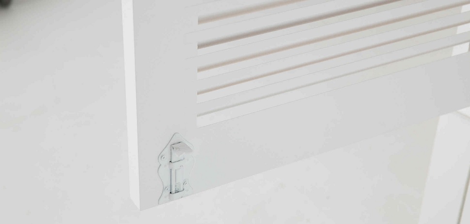 detail-portes-claire-voie-armoire-marie