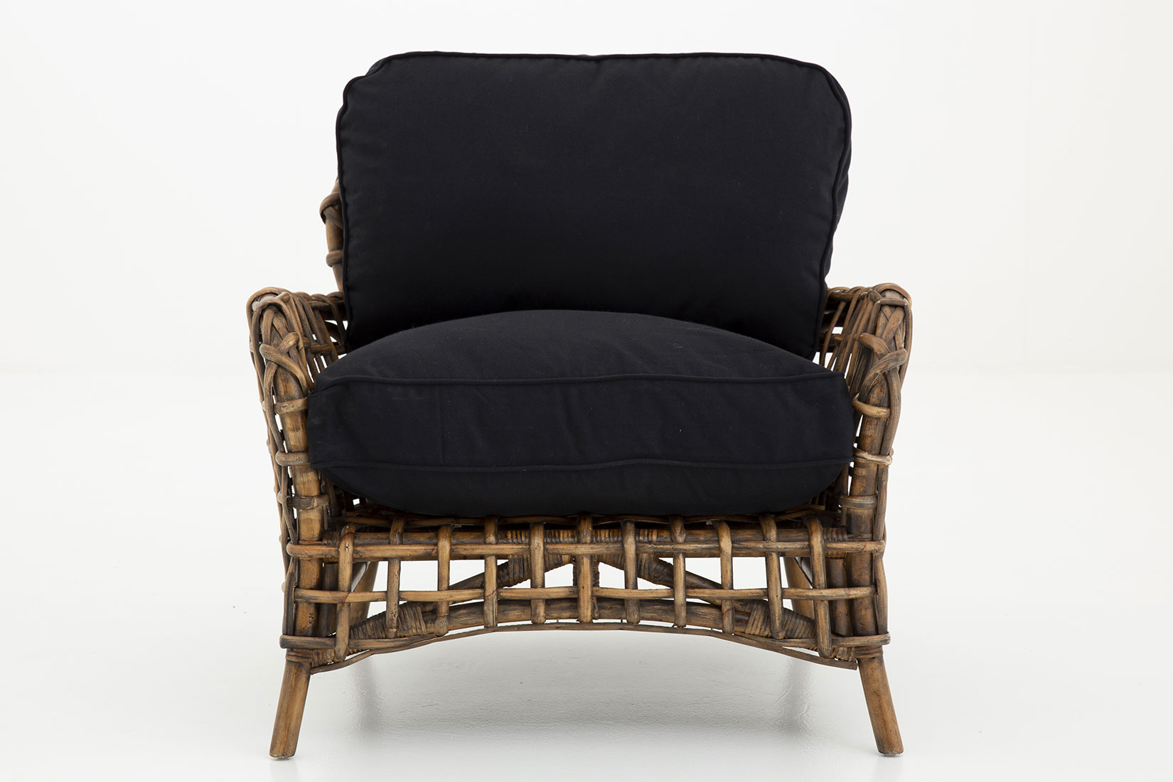 Fauteuil-extérieur-rotin-tressé