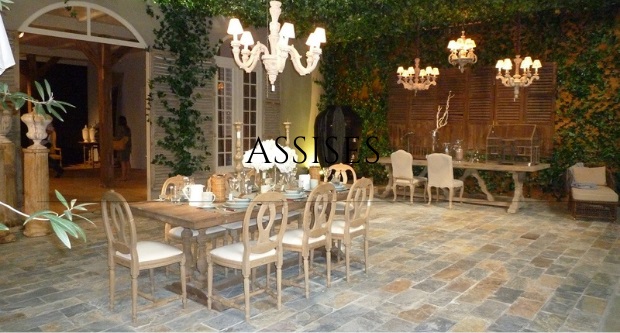 Assises - Chaises, Fauteuils et Canapés