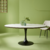 table-de-salle-a-manger-ovale-en-marbre-blanc-tulipe