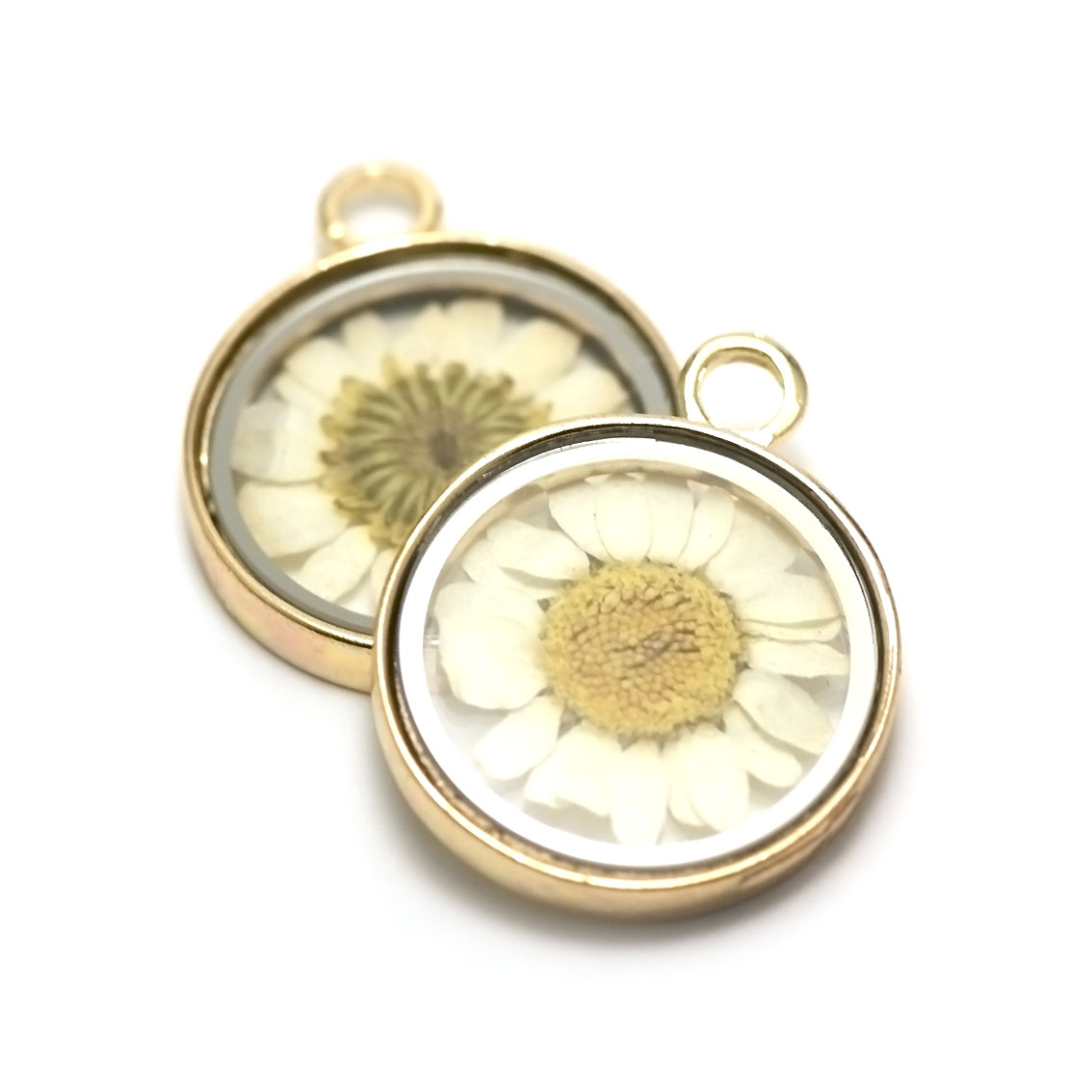 1 pendentif en verre avec une fleur naturelle blanche,35x28x5 mm,doré