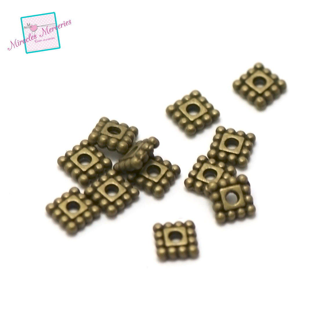50 perlescarrée plat5x5x1mm,bronze 012
